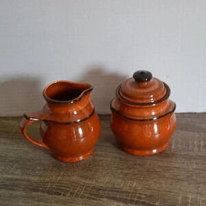 Vtg Franciscanware Creamer & Sugar  Set